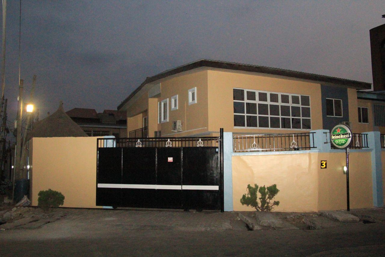 Chantella Suites Ikeja Exterior photo